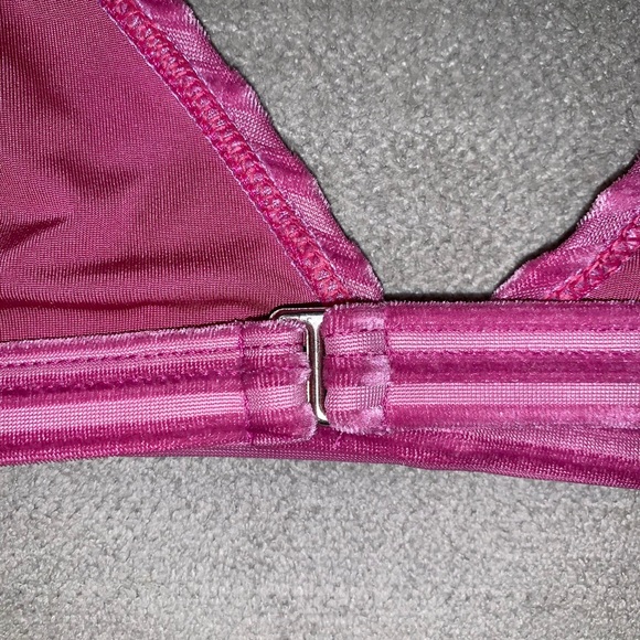 NWT Dippin Daisys Bikini Top - Picture 4 of 9